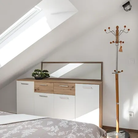 Apartment Marinko